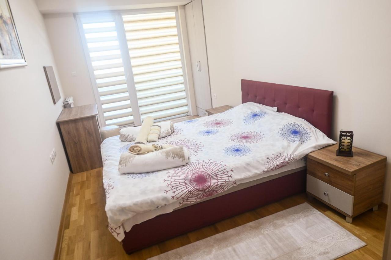 Mitreski Impeksel Luxury Self Check-In Apartment Skopje Exterior photo